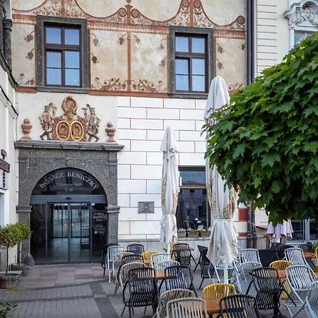 Alure Residences 11 - 24h Self Check-in & Private Parking Next To The Building Included, Center Right On Snp Square In A Quiet Passage, New Building, In Town Banská Bystrica