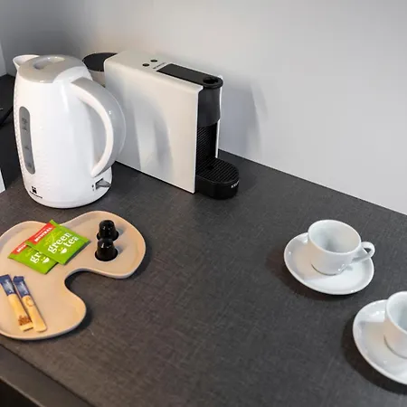 Alure Residences 11 - 24h Self Check-in & Private Parking Next To The Building Included, Center Right On Snp Square In A Quiet Passage, New Building, In Town Lägenhet Banská Bystrica